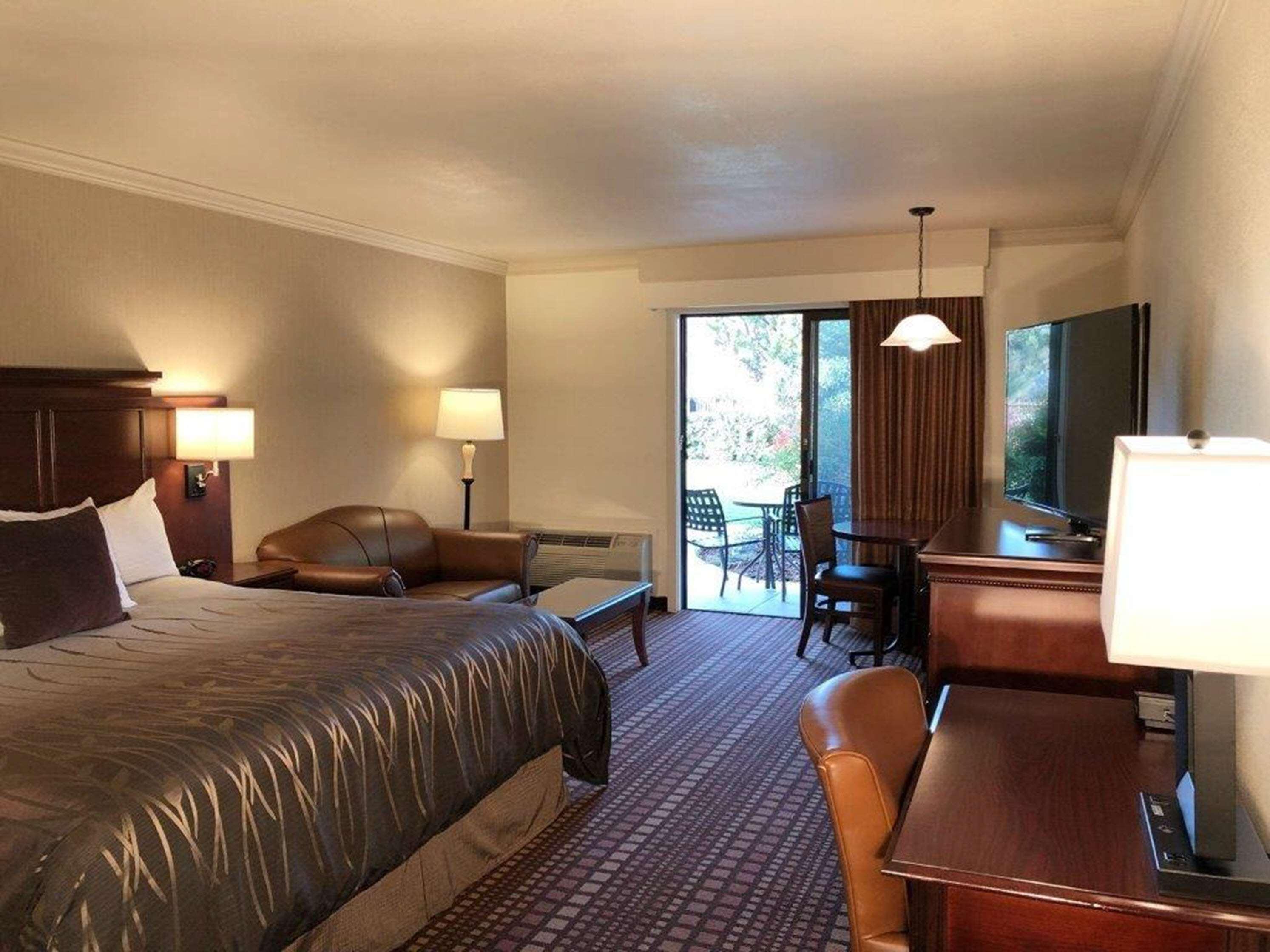 Best Western Plus Humboldt House Inn Garberville Exteriör bild